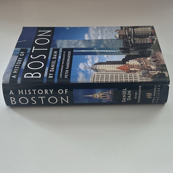 A History Of Boston By Daniel Dain Harcover Book - Picture 2 of 12